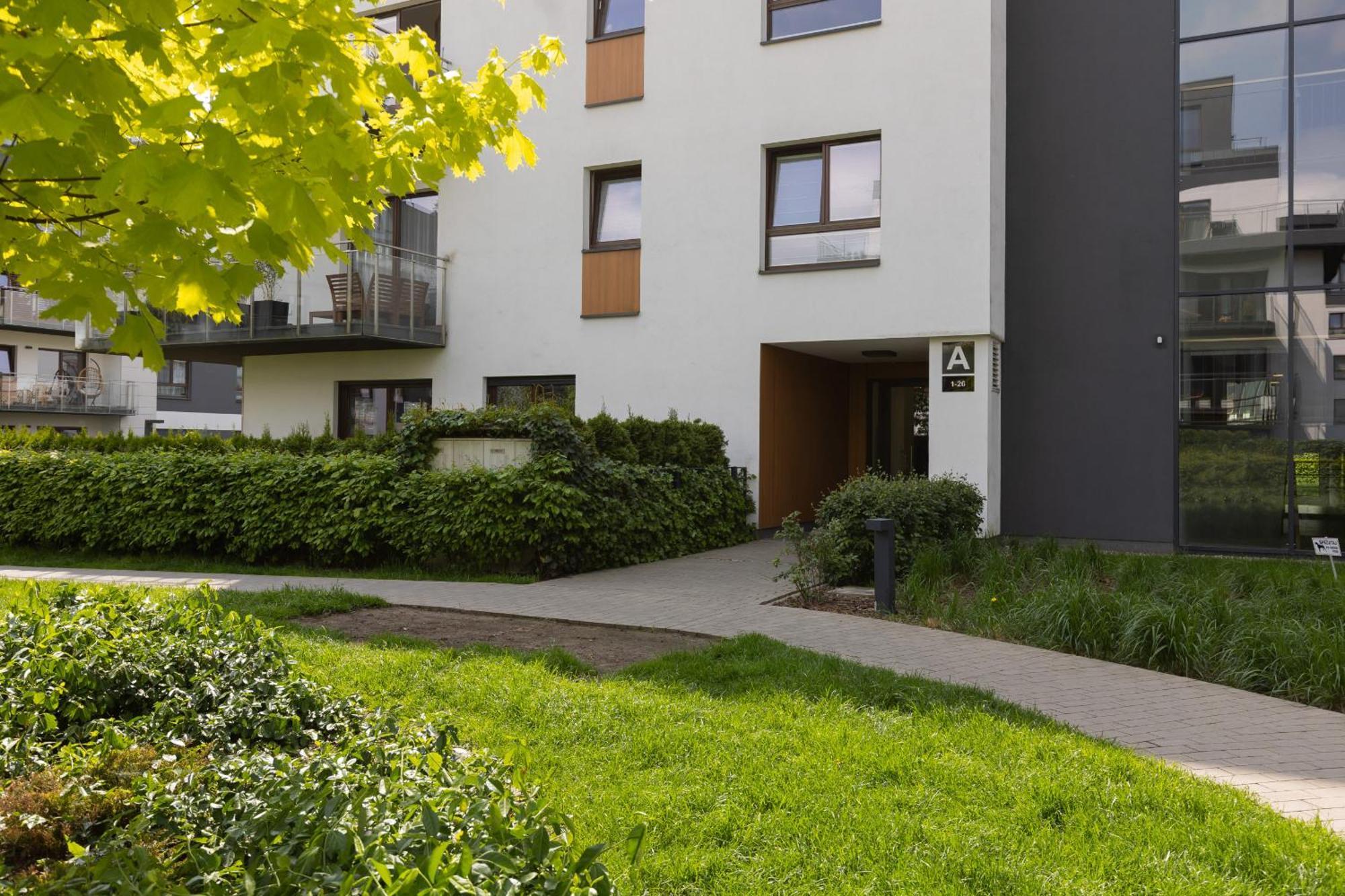 Royal Garden Apartment In Wilanow By Renters Prestige 바르샤바 외부 사진