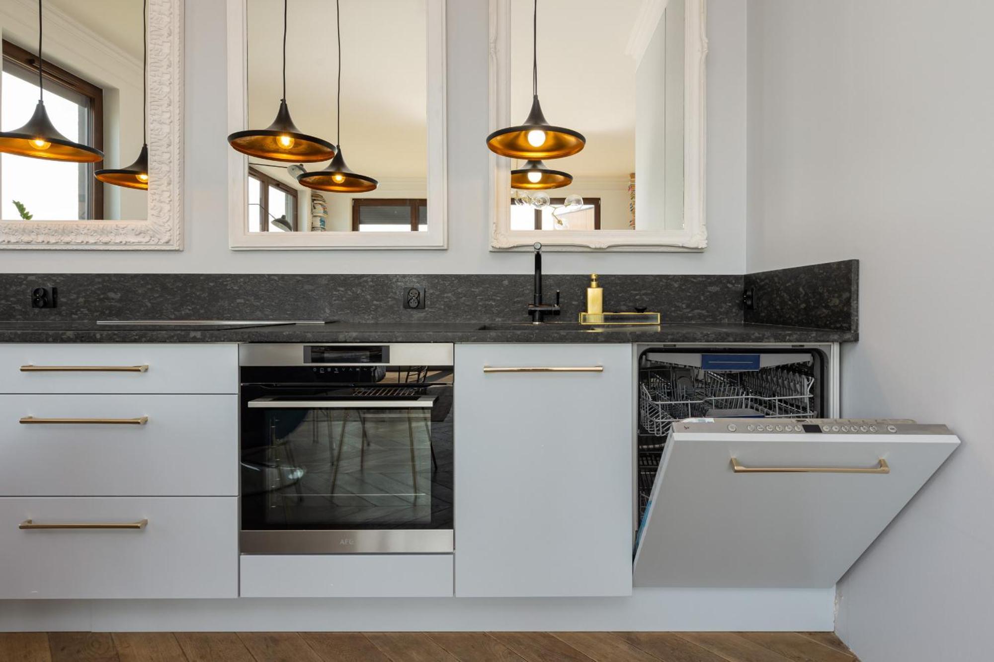 Royal Garden Apartment In Wilanow By Renters Prestige 바르샤바 외부 사진